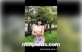 စော်လေးက နုထွတ်နေတာပဲ